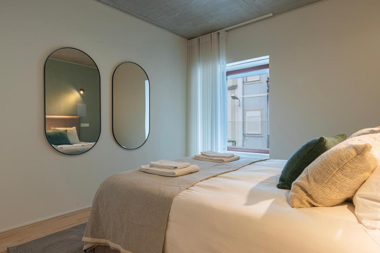 Hidden Pearl W/ Patio & Pool By Lovelystay Lisbon Exterior photo