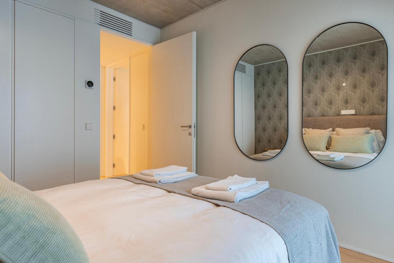Hidden Pearl W/ Patio & Pool By Lovelystay Lisbon Exterior photo