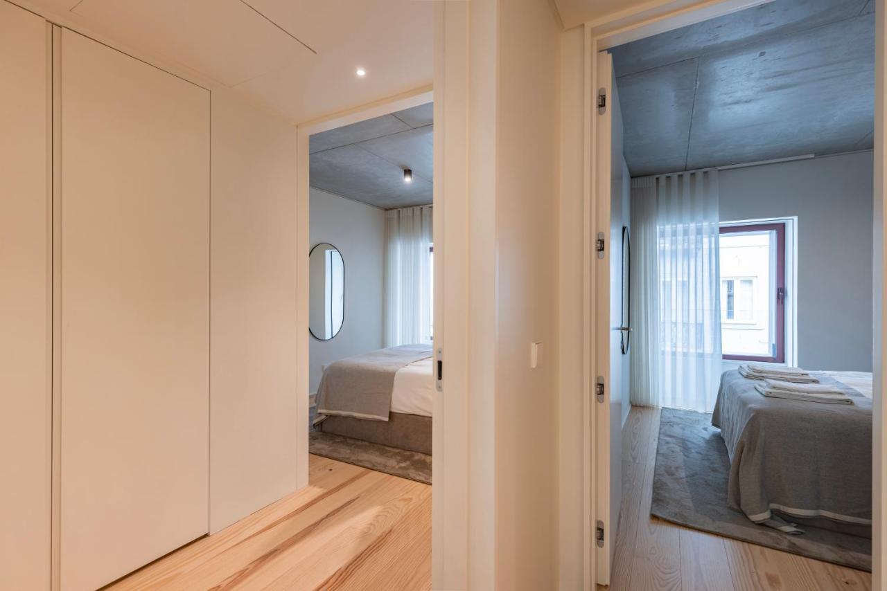 Hidden Pearl W/ Patio & Pool By Lovelystay Lisbon Exterior photo